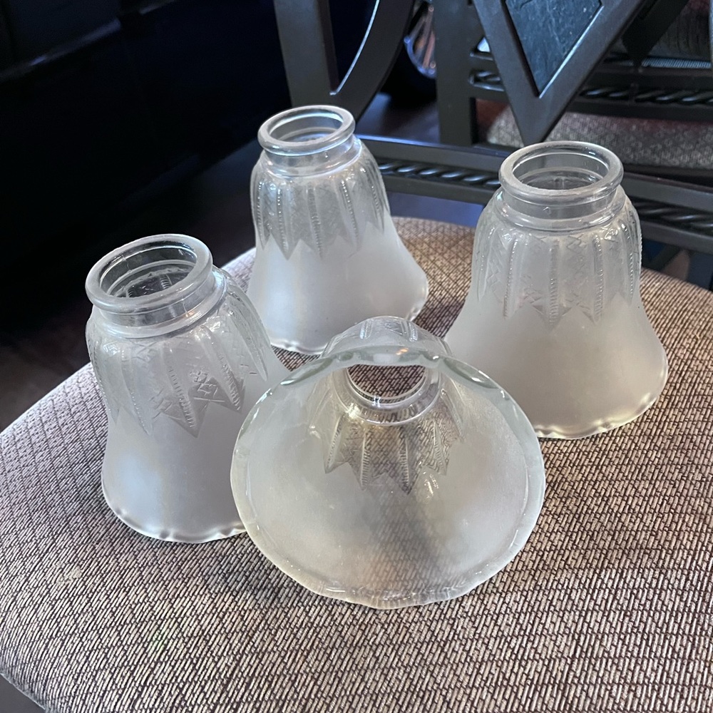 PM020623 Vintage Bell Frosted Etched Glass Pendant Light Set of 4